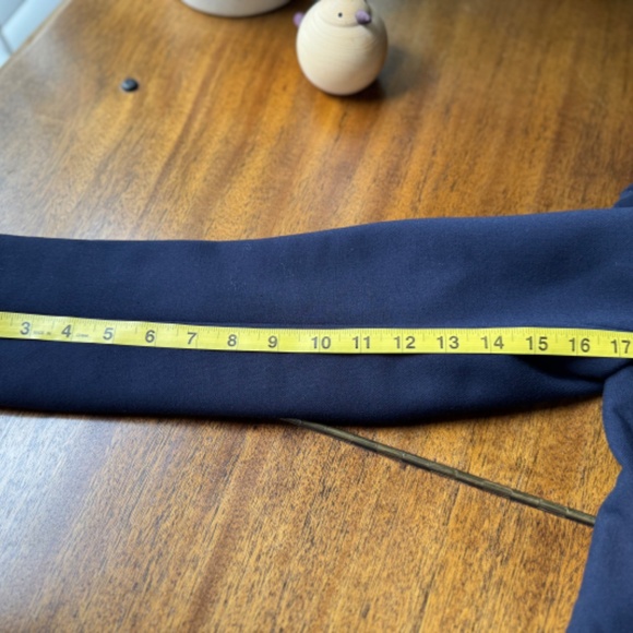 Classic preppy navy blue blazer - Banana Republic - Picture 5 of 8